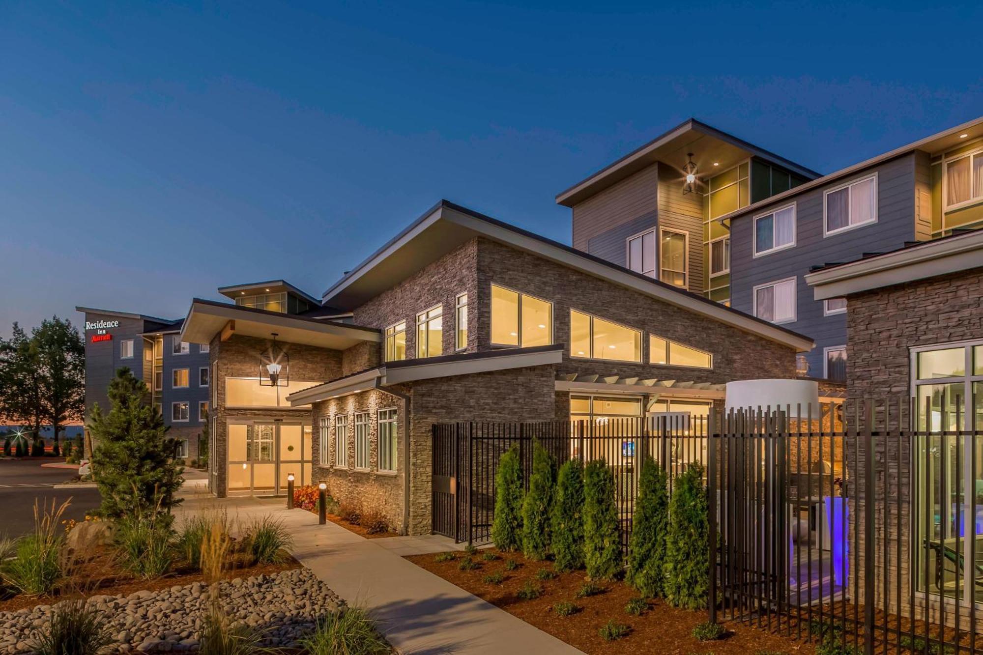 Residence Inn By Marriott Portland Hillsboro/Brookwood Exterior foto